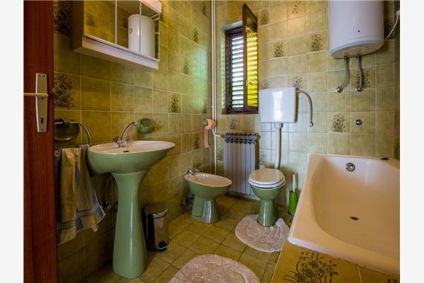 Apartment A1, for 6 persons