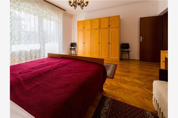 Apartment A1, for 6 persons