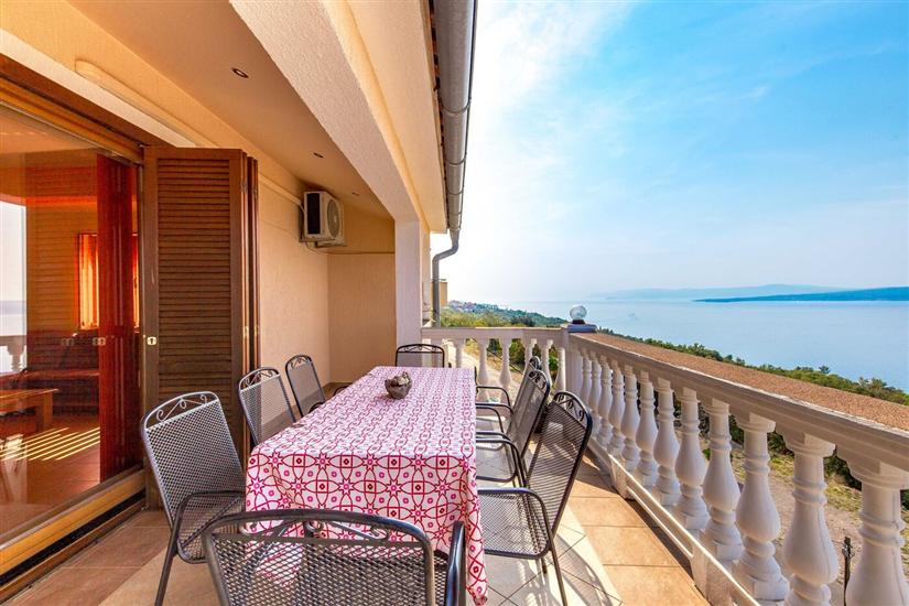 Apartment A1, for 7 persons