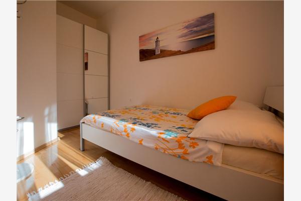 House K1, for 8 persons