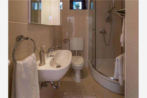 House K1, for 8 persons