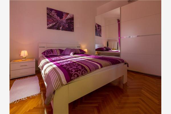 House K1, for 8 persons