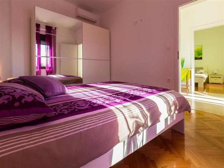 House K1, for 8 persons