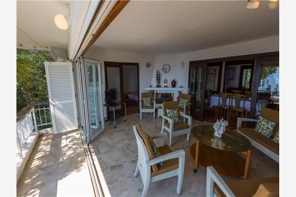 House A1, for 10 persons