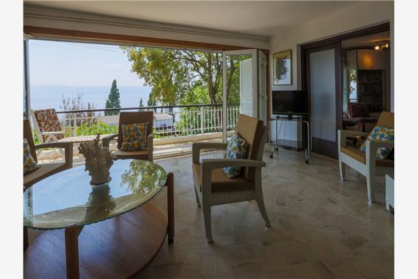 House A1, for 10 persons