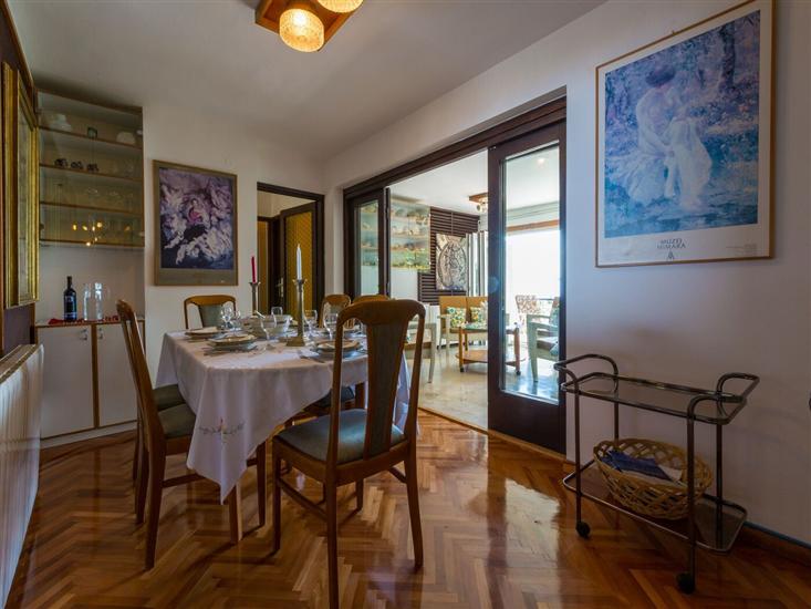 House A1, for 10 persons