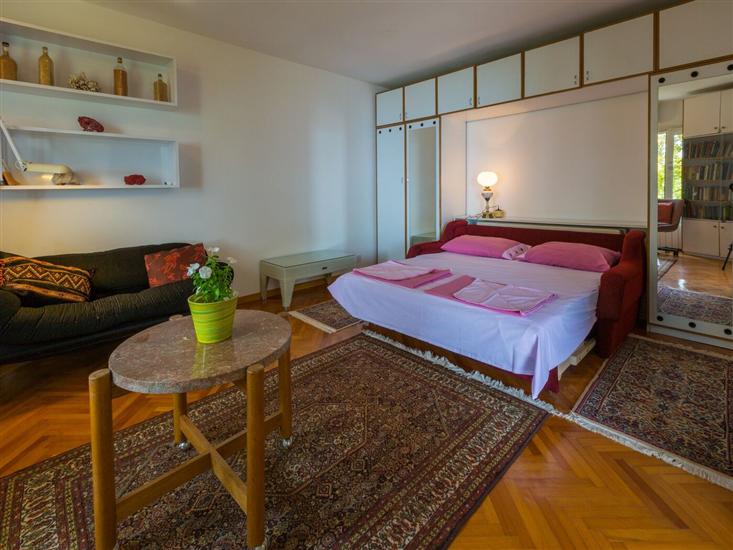 House A1, for 10 persons