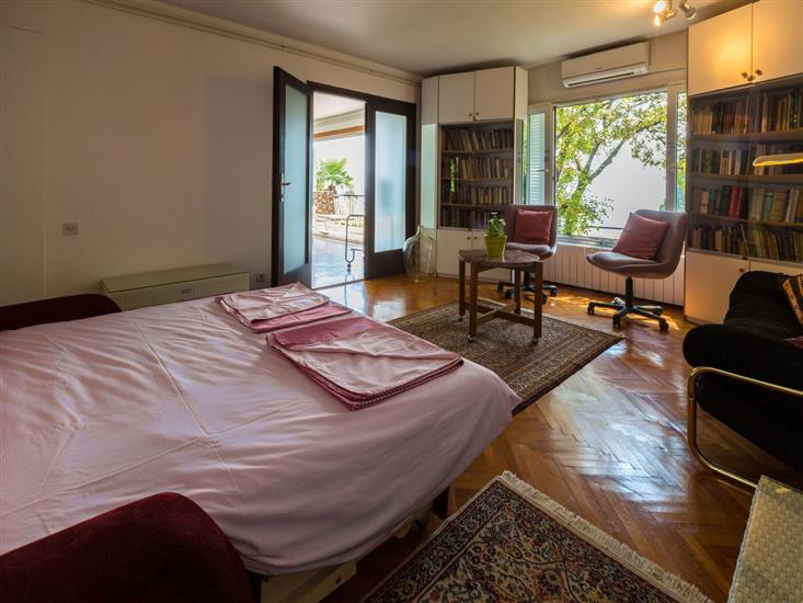 House A1, for 10 persons