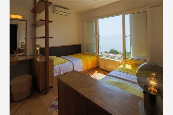 House A1, for 10 persons