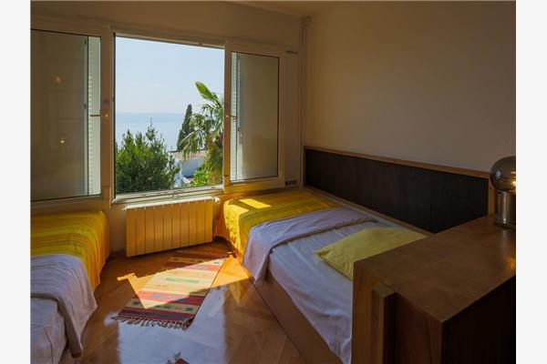 House A1, for 10 persons