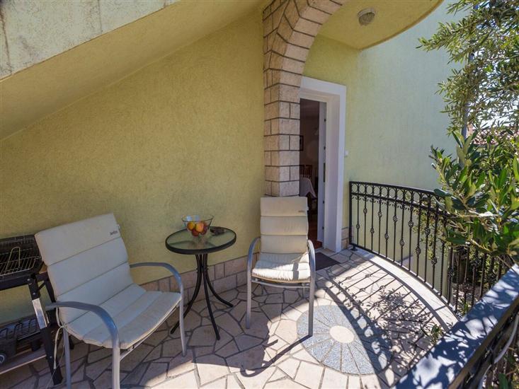 Apartment A1, for 4 persons