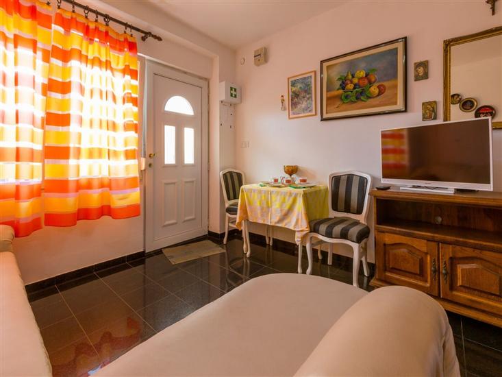 Apartment A1, for 4 persons
