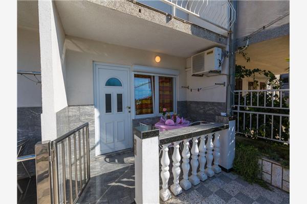 Apartment A1, for 4 persons