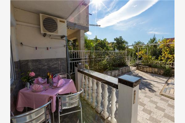 Apartment A1, for 4 persons