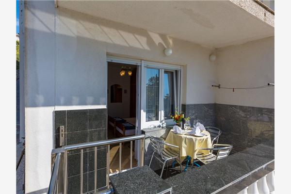 Apartment A2, for 4 persons