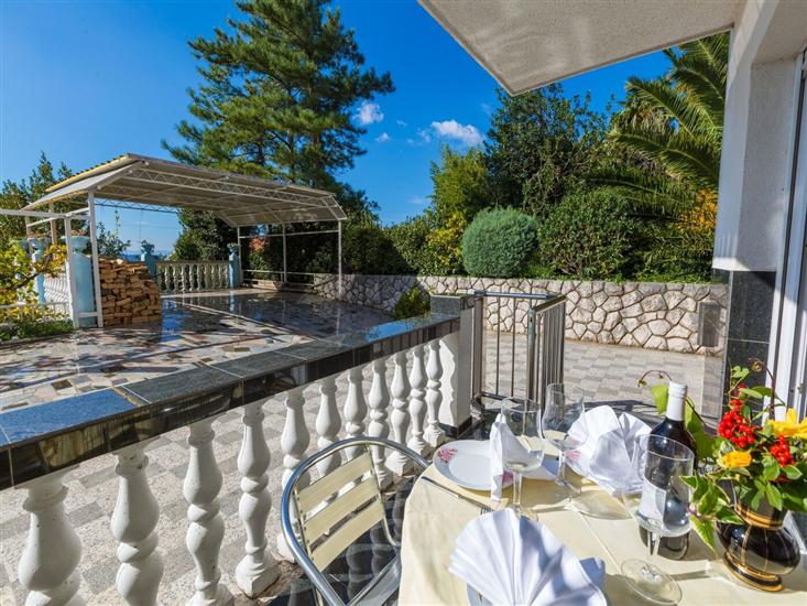 Apartment A2, for 4 persons