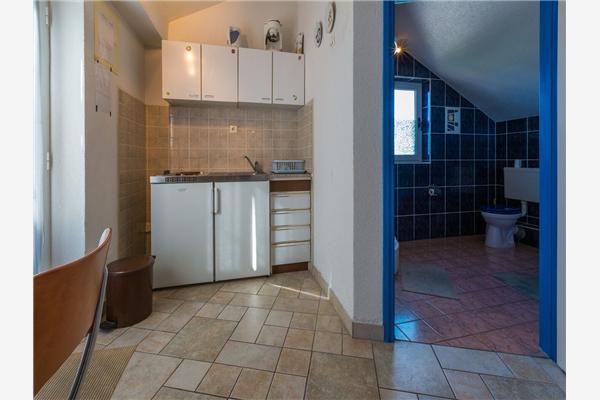 Apartment A4, for 4 persons