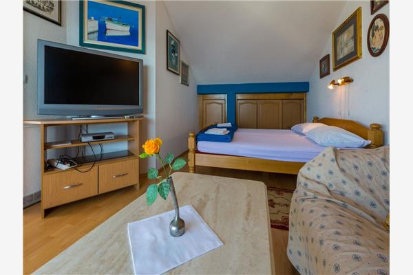 Apartment A4, for 4 persons