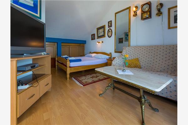 Apartment A4, for 4 persons