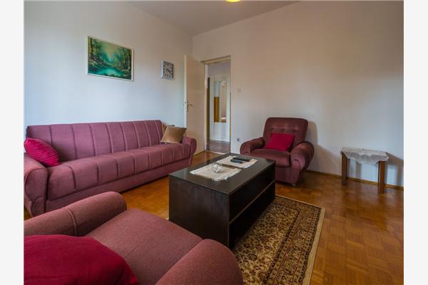 Apartment A1, for 5 persons