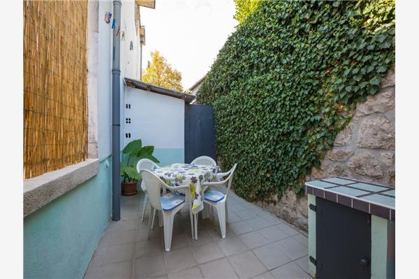 Apartment A2, for 5 persons