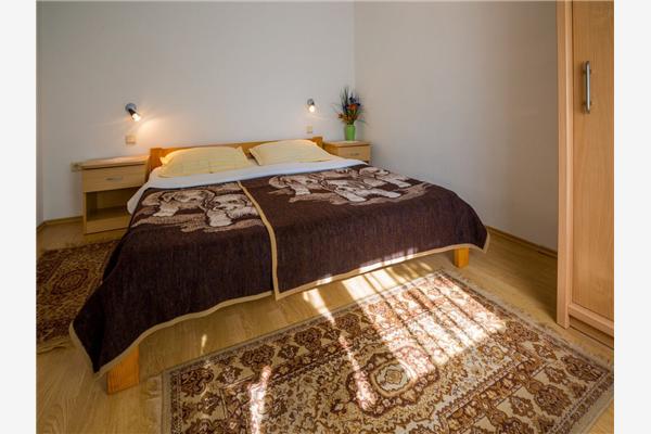 Apartment A2, for 5 persons