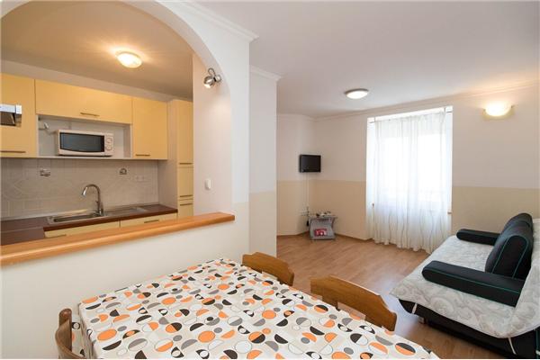 Apartment A1, for 4 persons