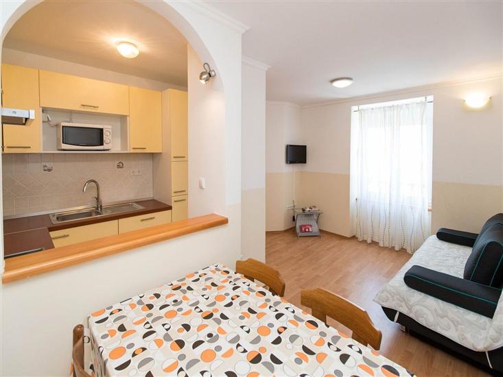 Apartment A2, for 4 persons