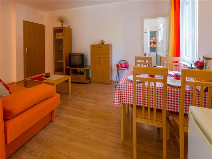 Apartment A1, for 4 persons