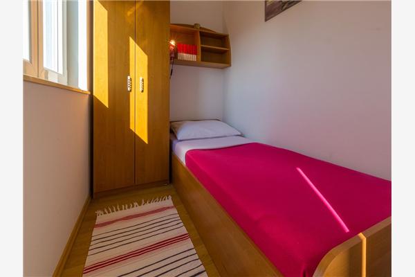 Apartment A2, for 4 persons