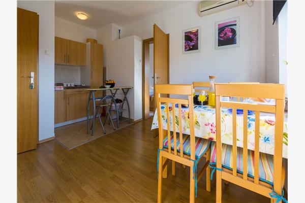 Apartment A2, for 4 persons