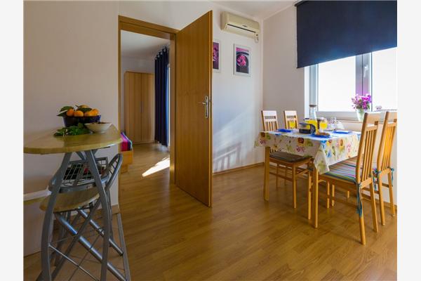 Apartment A2, for 4 persons