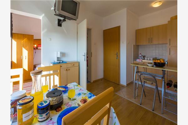 Apartment A2, for 4 persons