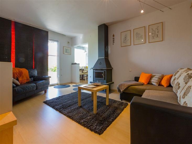 Apartment A3, for 7 persons