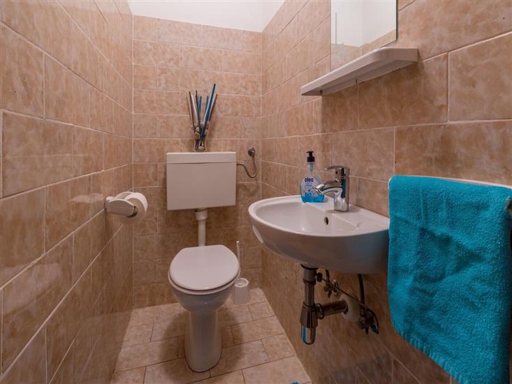 Apartment A3, for 7 persons