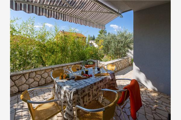 Apartment A3, for 7 persons