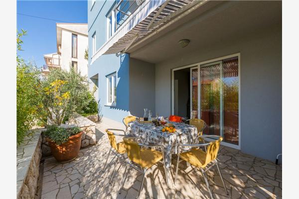 Apartment A3, for 7 persons