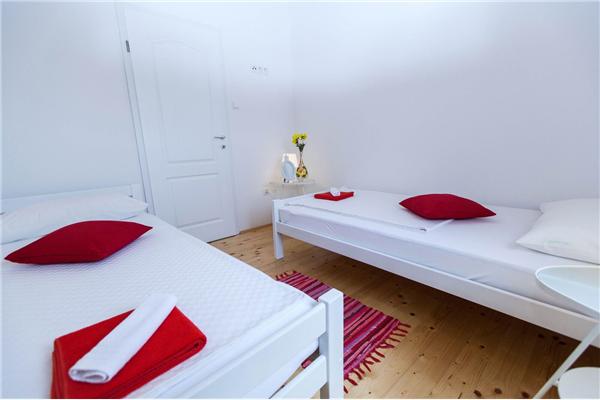 House K1, for 5 persons