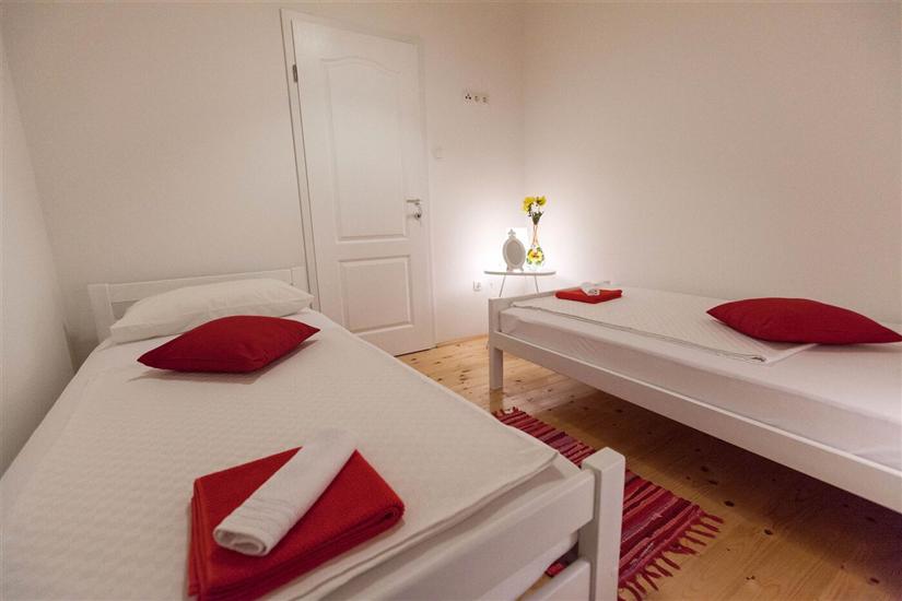 House K1, for 5 persons