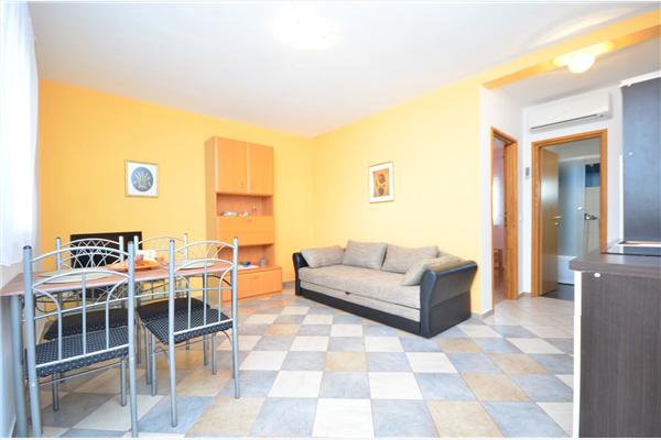 Apartment A1, for 3 persons