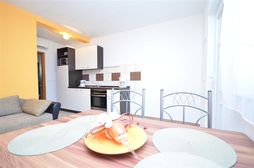 Apartment A1, for 3 persons