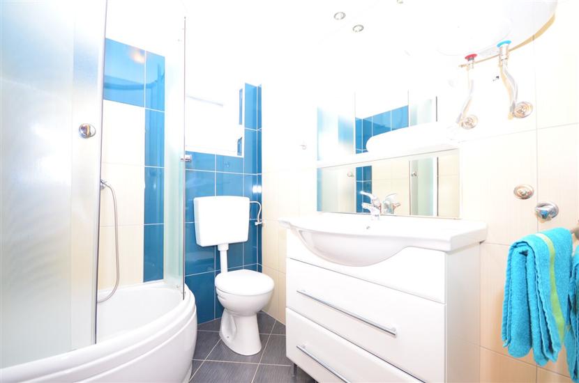 Apartment A1, for 3 persons