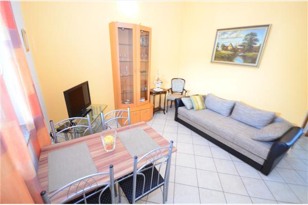 Apartment A2, for 3 persons
