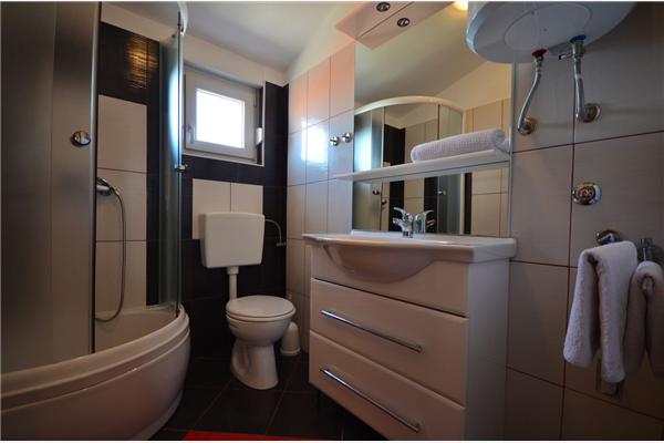 Apartment A2, for 3 persons