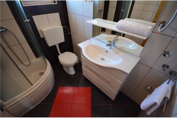 Apartment A2, for 3 persons