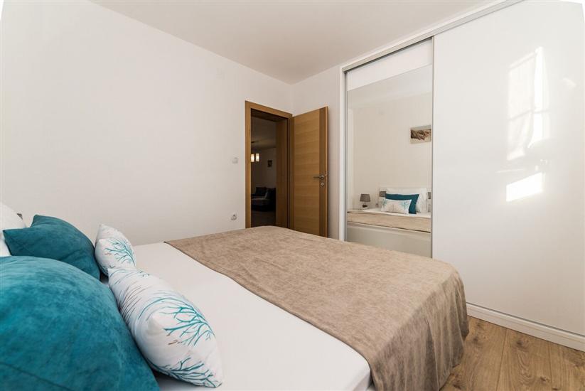 Apartment A3, for 6 persons