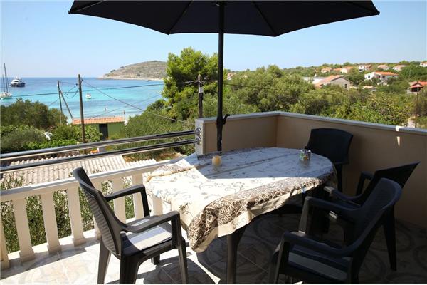 Apartment A1, for 6 persons