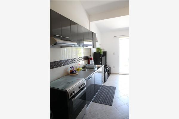 Apartment A1, for 6 persons