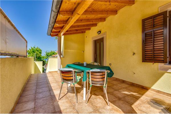 Apartment A2, for 4 persons