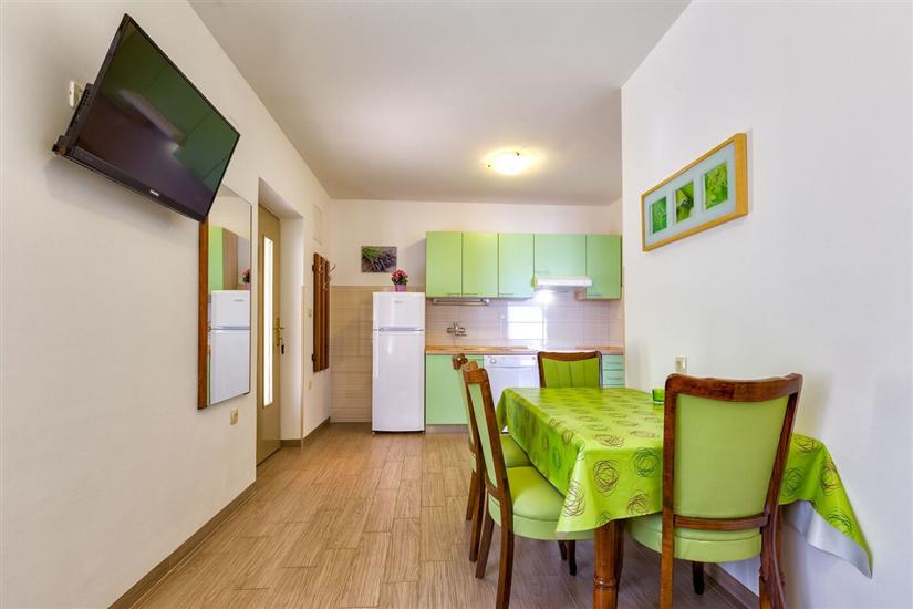 Apartment A2, for 4 persons